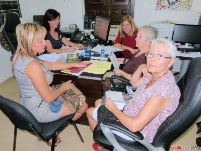 Jurado concurso cuentos 2014 copy