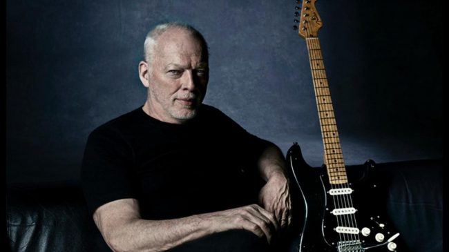 david-gilmour-1526485582.54.2560×1440