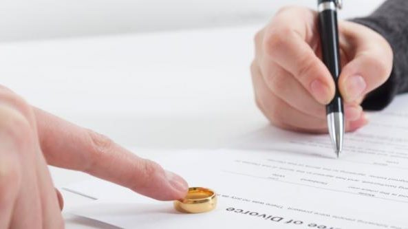 Pensión-compensatoria-p220111-m680276-768x334 w100