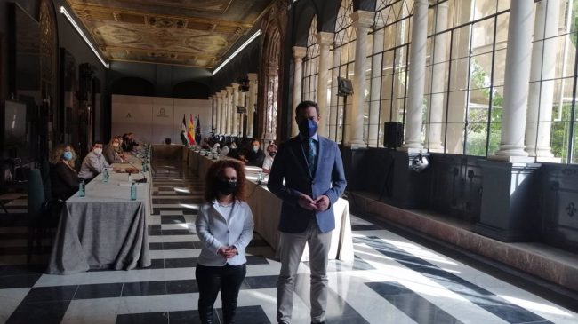 Cermi pide una reunión a Juanma Moreno para abordar la financiación de centros de personas con discapacidad