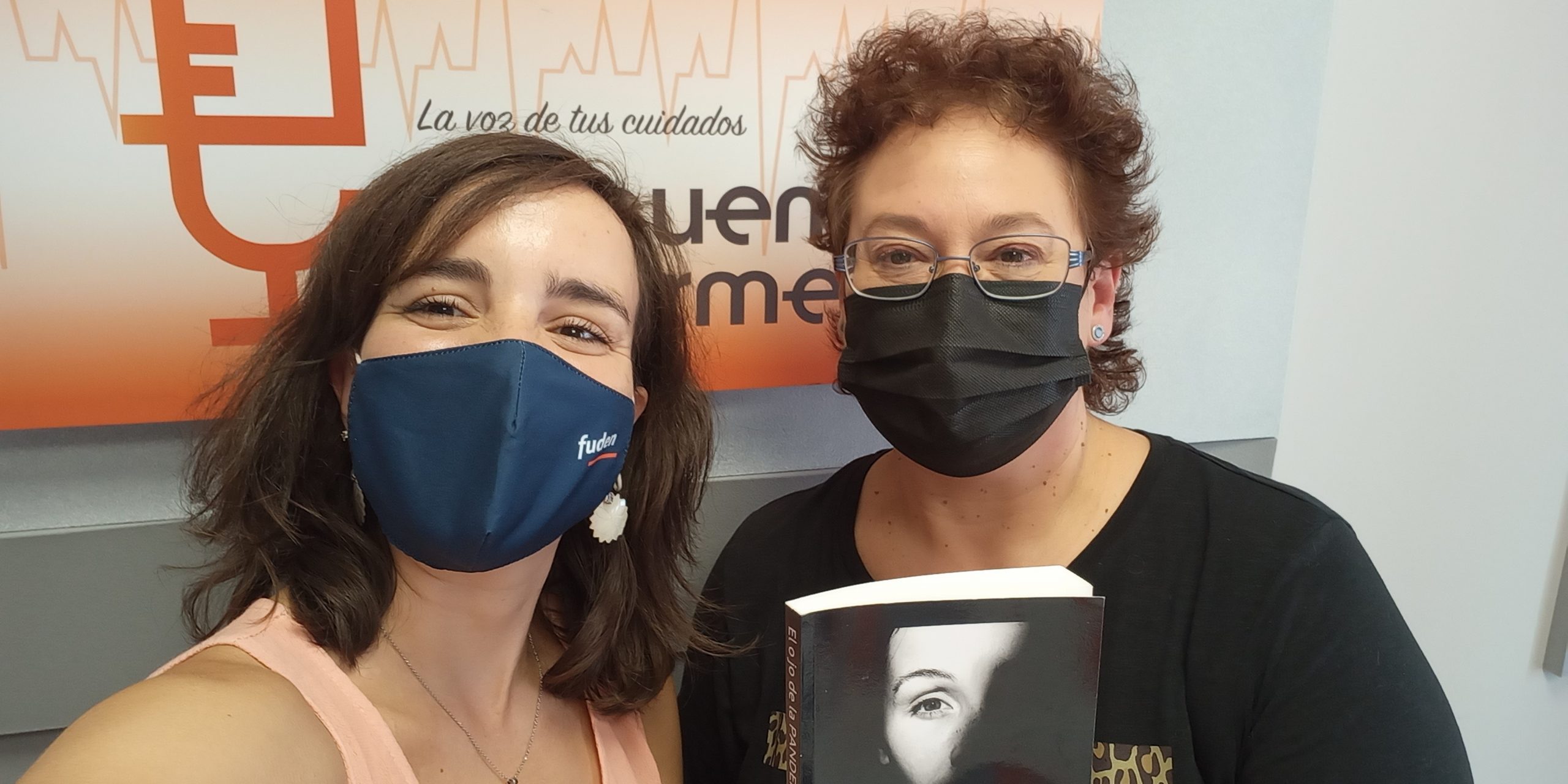 selfie Irene Gracia Frecuencia Enfermera con Carmen G Tallés selfie Irene Gracia Frecuencia Enfermera con Carmen G Tallés