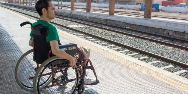DOCU IDEAL por un tren accesible