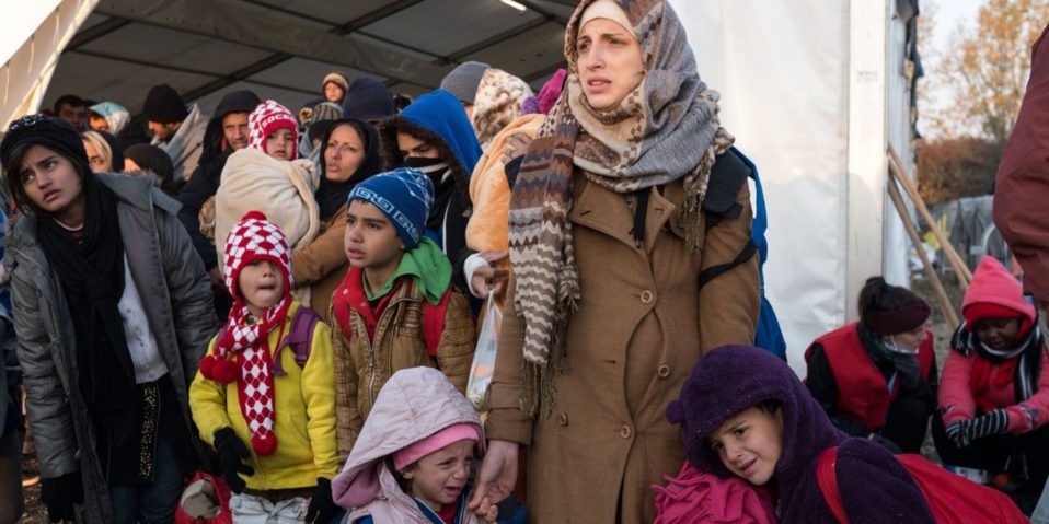 mujeres-migrantes-958×639 Integración Mujer Migrante en este país.