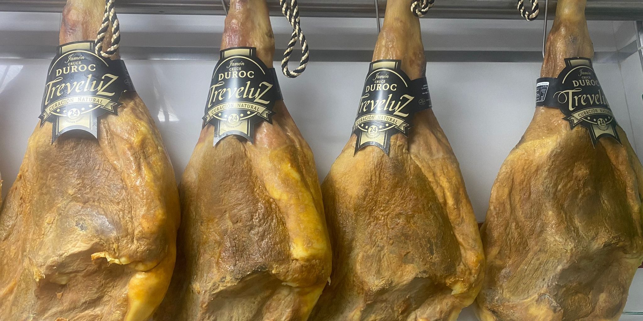 ba03de07-46c2-42c7-8d7a-da4ebd34f375