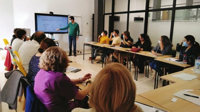 230323-HUT-FORMACION-CONTENIDOS-PERSONAS-CON-DISCAPACIDAD