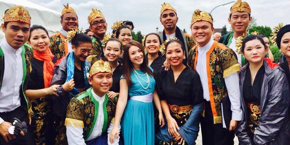 a4db8c83-78a9-4631-8e44-b3538781926a