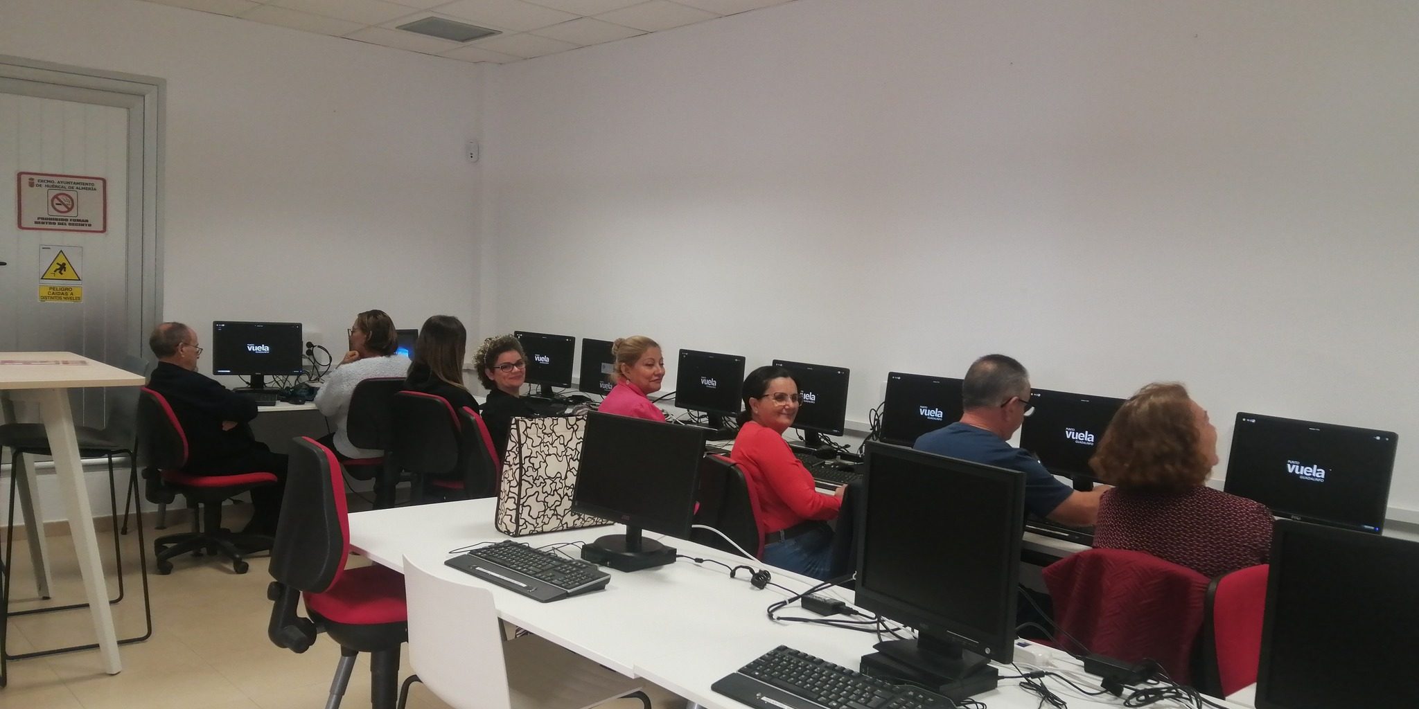 404315946 2040756699620833 5406497588915813452 n (1)