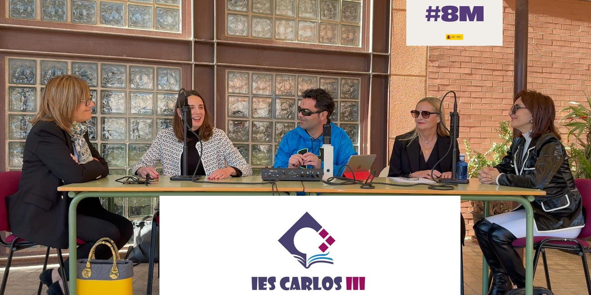 IES Carlos III con motivo del día internacional de la mujer