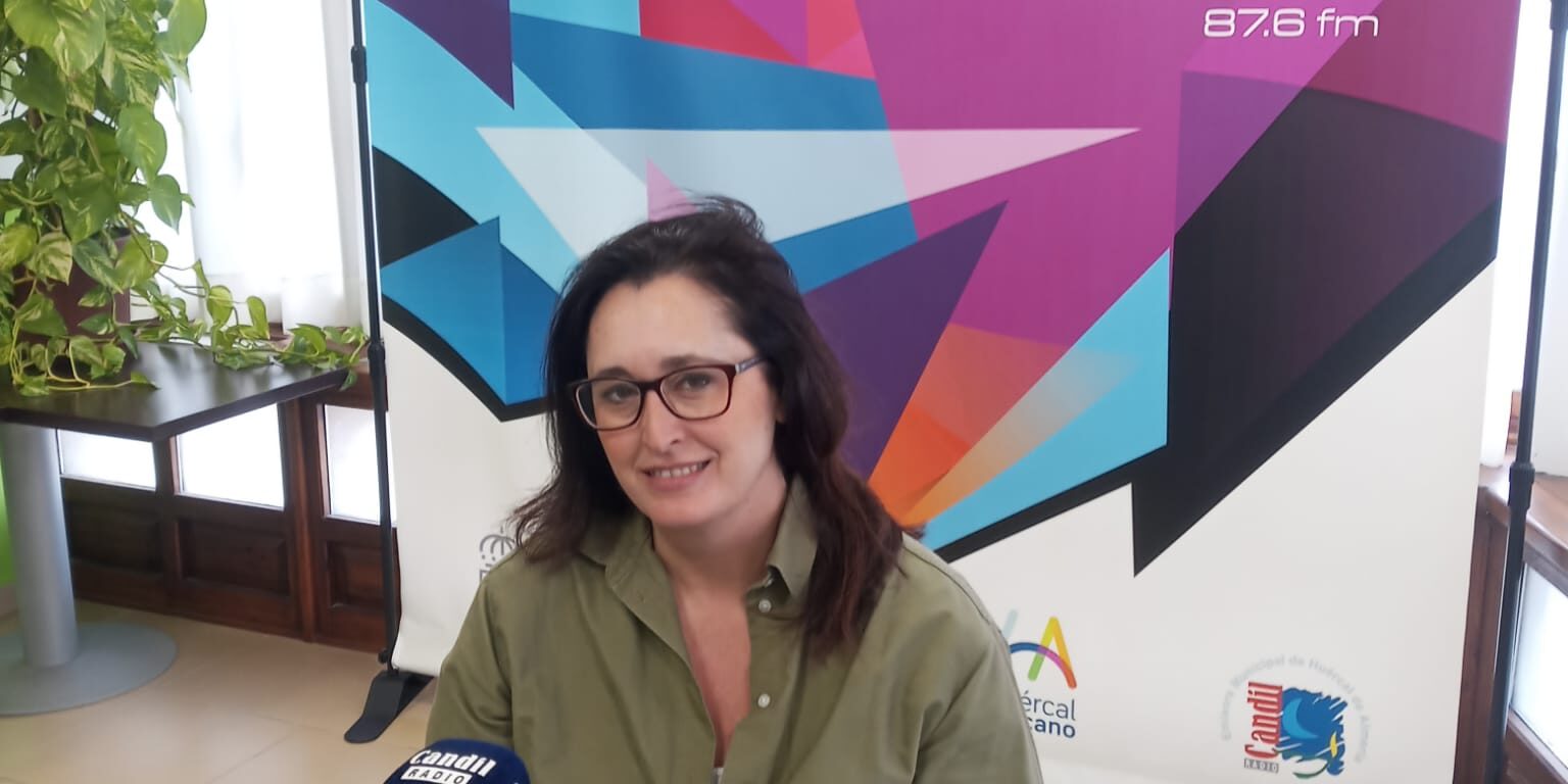 2bdf653c-b14d-4392-9c76-c6f96a4b2131