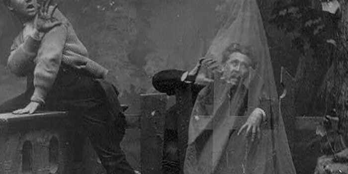 Esta semana tenemos el placer de recibir en nuestro programa a Luis Miguel Merino con el que vamos a hablar de su libro Los fantasmas inmortalizados. Visión alternativa sobre la fotografía paranormal, donde analiza un montón de fotografías de supuestos entes o apariciones gracias a sus conocimientos sobre fotografía y bajo la lupa de un análisis concienzudo. No os lo perdáis.