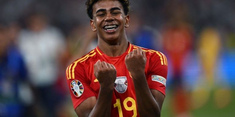 Lamine-Yamal-770×513