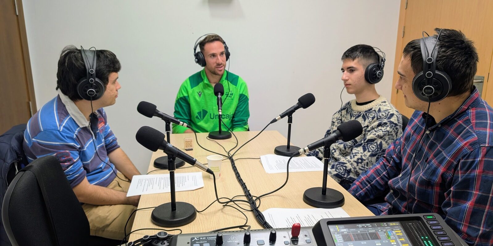 9a148d27-fb44-42f4-948b-c64b39547d0c